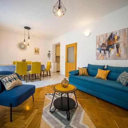 3 Bedroom Apartment Antonio Kaštela Eksteriør billede