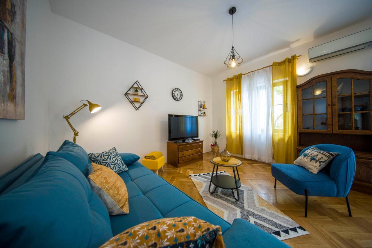 3 Bedroom Apartment Antonio Kaštela Eksteriør billede