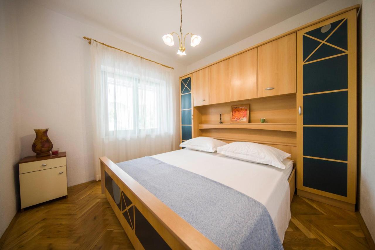 3 Bedroom Apartment Antonio Kaštela Eksteriør billede