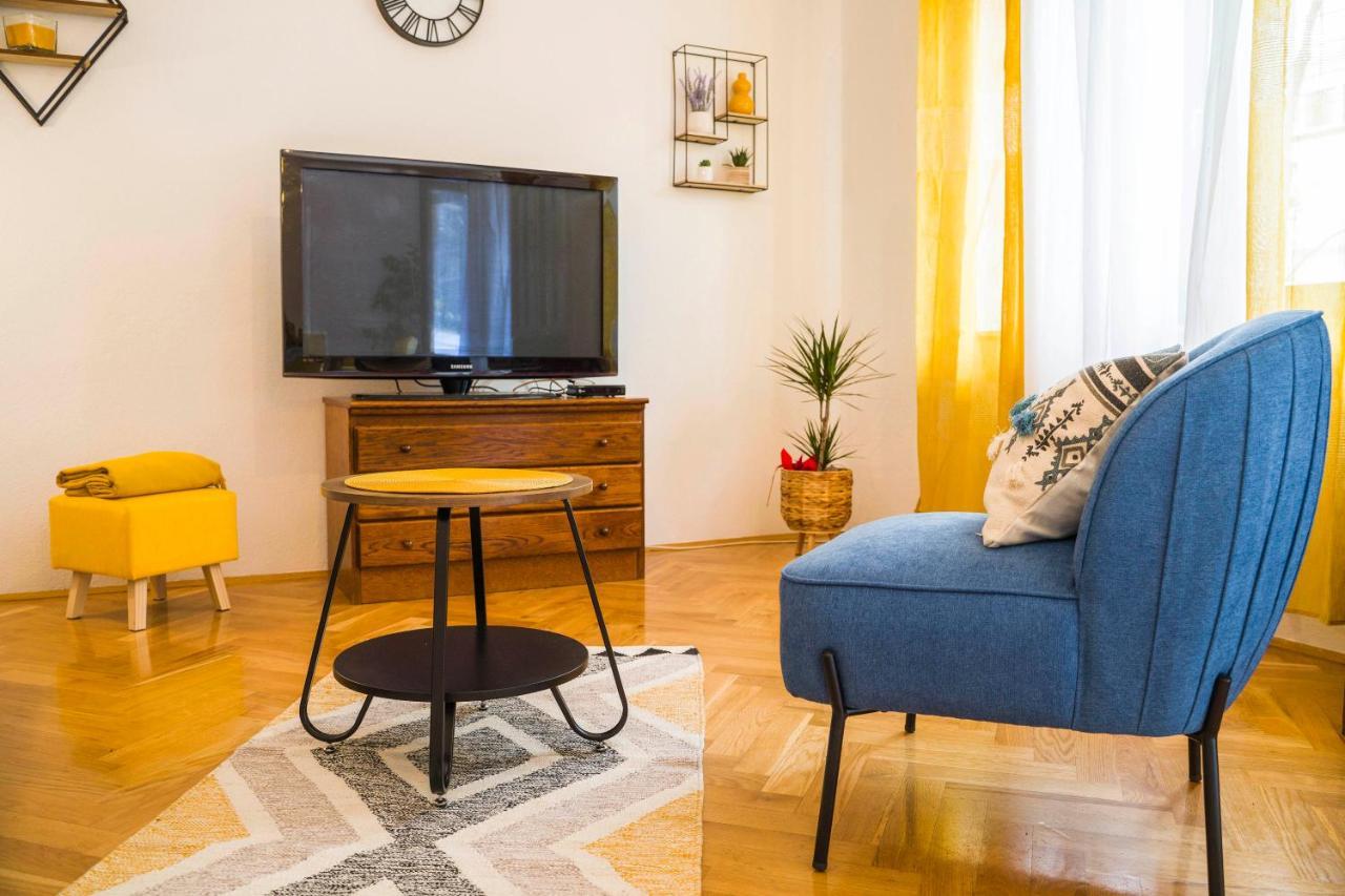 3 Bedroom Apartment Antonio Kaštela Eksteriør billede