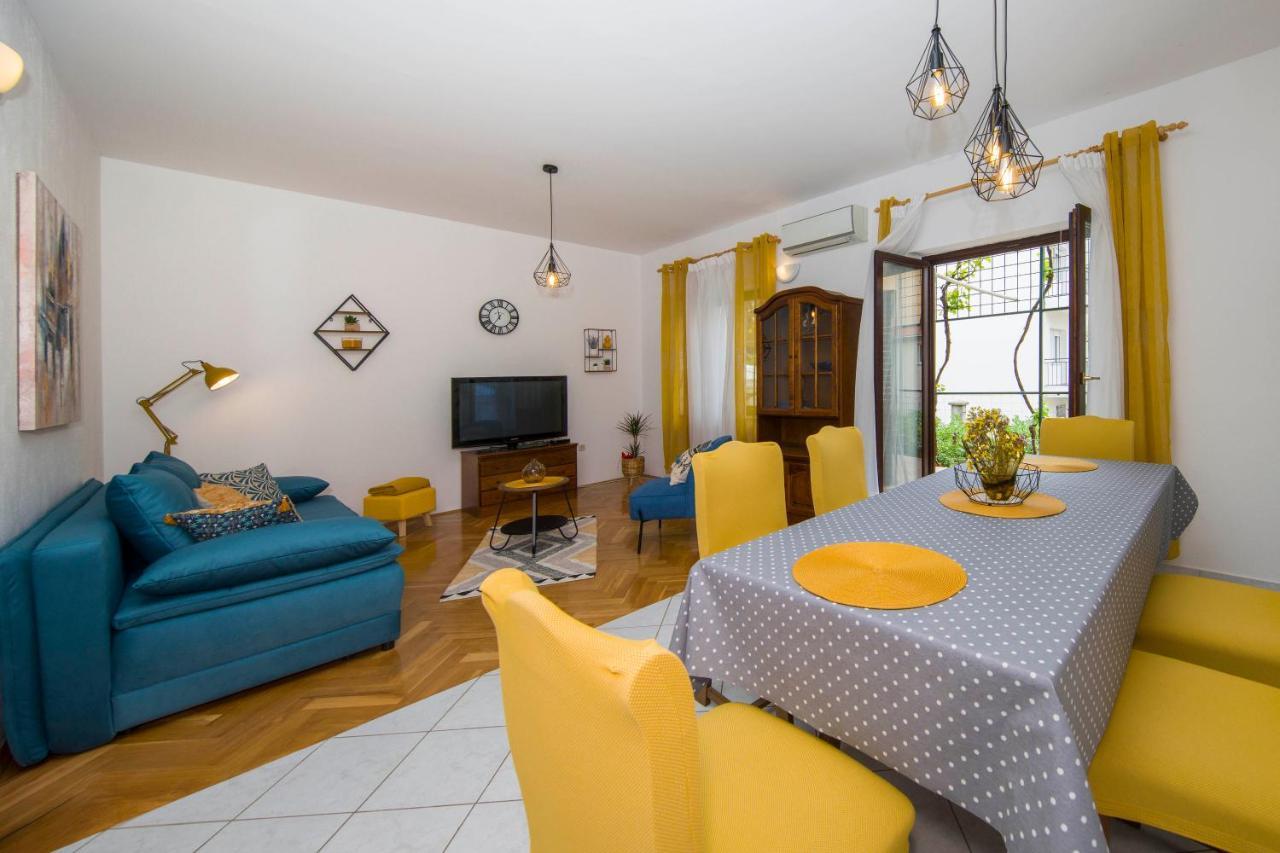 3 Bedroom Apartment Antonio Kaštela Eksteriør billede